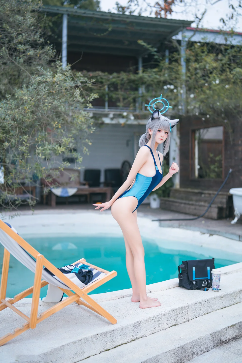 九柒喵_No_042_蔚蓝档案_砂狼白子泳装_34P_454MB tg@simisebaisi 【丝足阁】034.webp